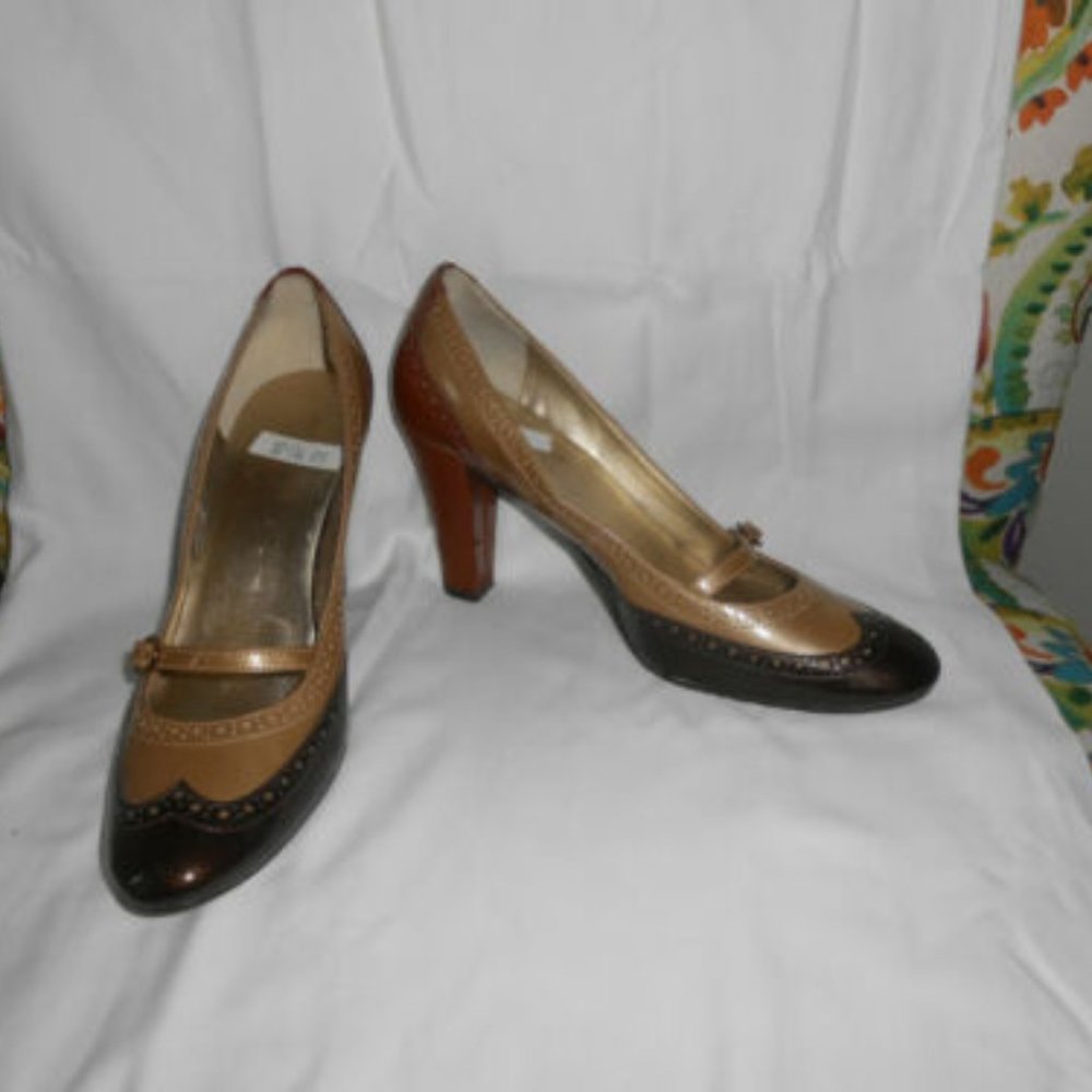 NWOT Anne Klein Two Tone Heel Shoes